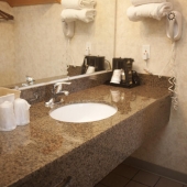 St George Inn & Suites
