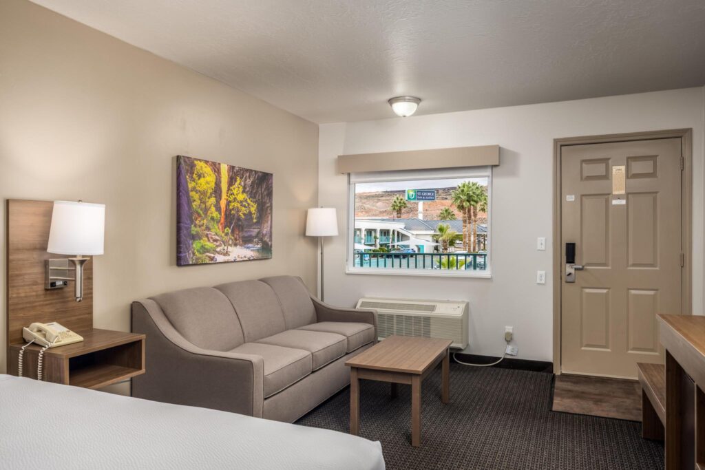 Single King Bed at St. George Inn & Suites